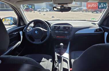 Хэтчбек BMW 1 Series 2012 в 