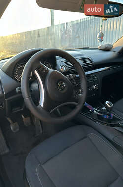 Хэтчбек BMW 1 Series 2007 в 