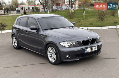 Хэтчбек BMW 1 Series 2006 в 