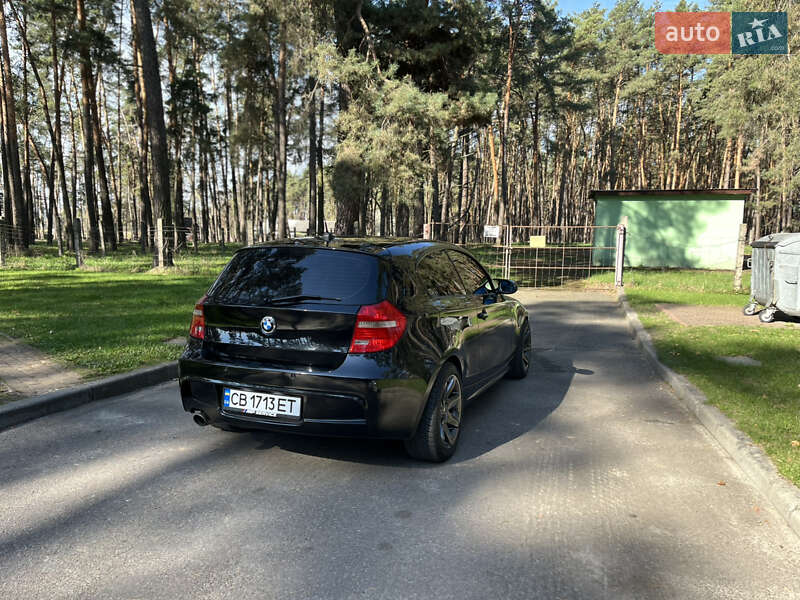 Хэтчбек BMW 1 Series 2008 в Чернигове