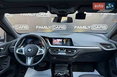 Хетчбек BMW 1 Series 2023 в 