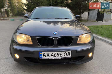 Хэтчбек BMW 1 Series 2006 в 
