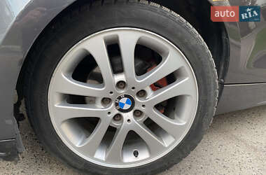 Хэтчбек BMW 1 Series 2006 в 