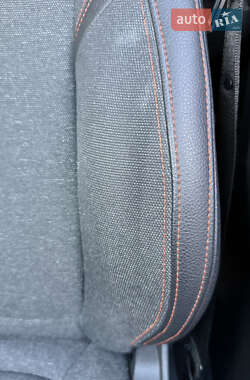 Хэтчбек BMW 1 Series 2020 в Львове