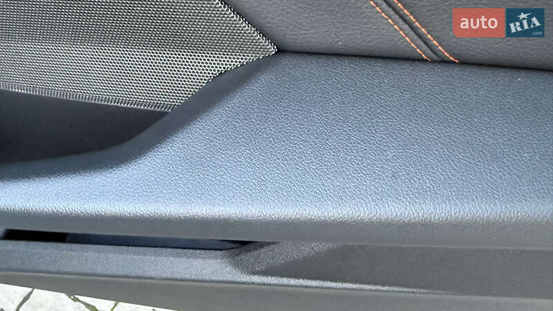 Хетчбек BMW 1 Series 2020 в Львові