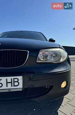 Хэтчбек BMW 1 Series 2006 в 