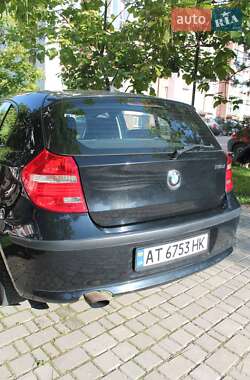 Хэтчбек BMW 1 Series 2007 в 