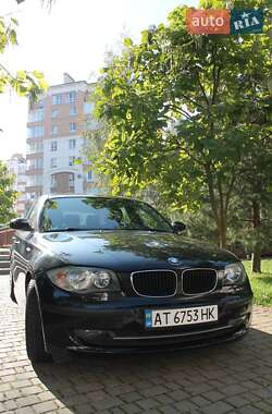 Хэтчбек BMW 1 Series 2007 в 