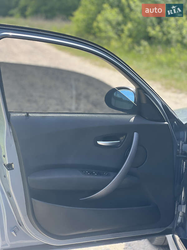 Хетчбек BMW 1 Series 2005 в Рівному