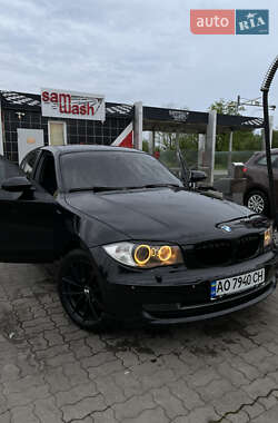 Хетчбек BMW 1 Series 2007 в 