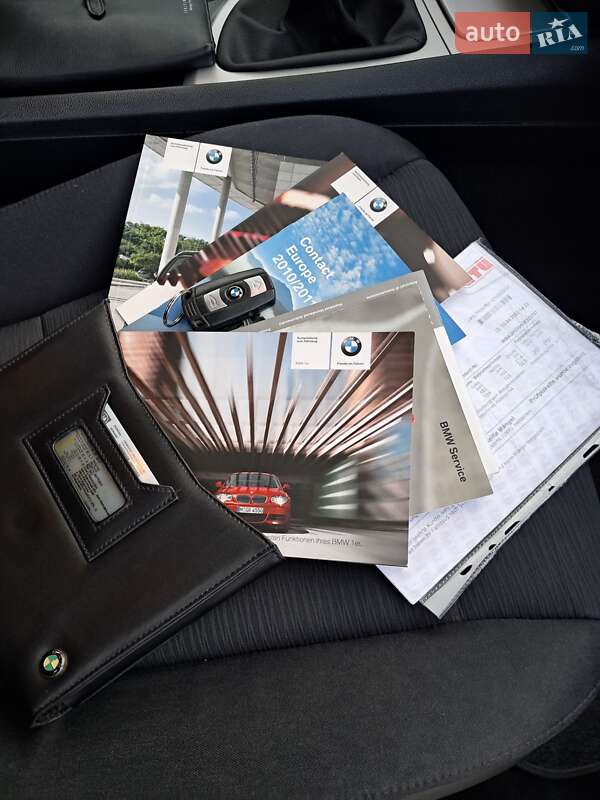 Хэтчбек BMW 1 Series 2010 в Ивано-Франковске