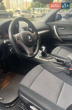 Хэтчбек BMW 1 Series 2005 в 