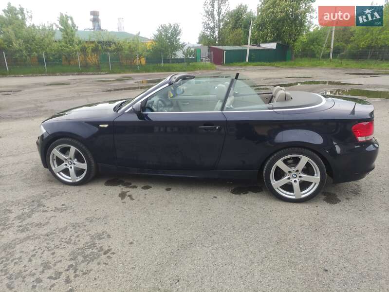 Кабриолет BMW 1 Series 2008 в 