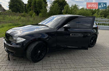 Хетчбек BMW 1 Series 2007 в 