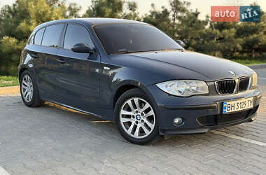 Хэтчбек BMW 1 Series 2005 в 