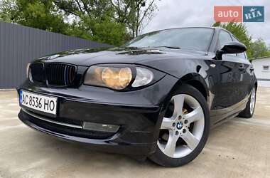 Хэтчбек BMW 1 Series 2008 в Киеве