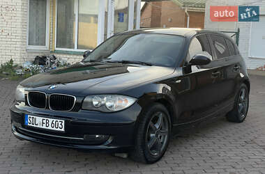 Хэтчбек BMW 1 Series 2008 в Трускавце