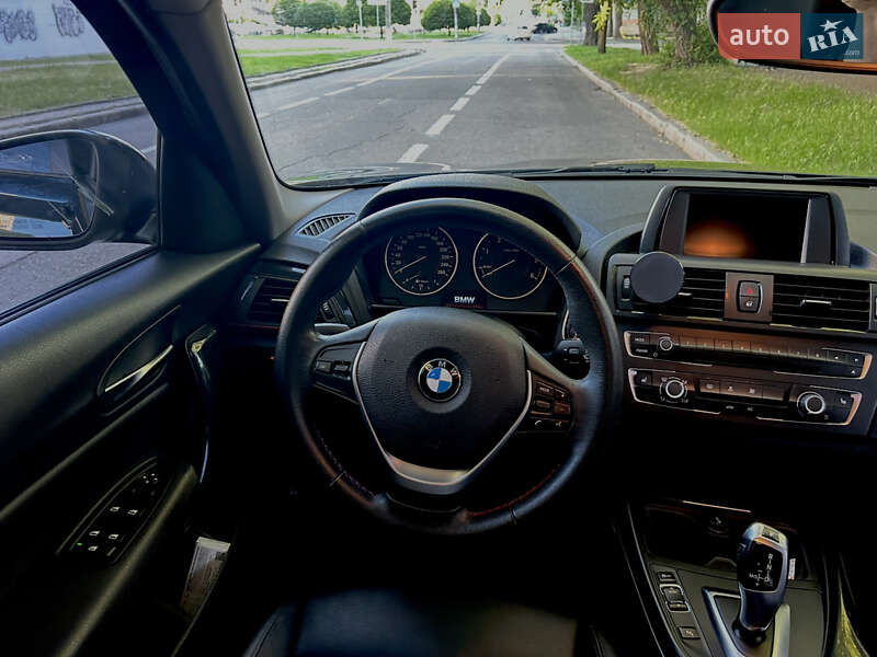 Хетчбек BMW 1 Series 2015 в Миколаєві