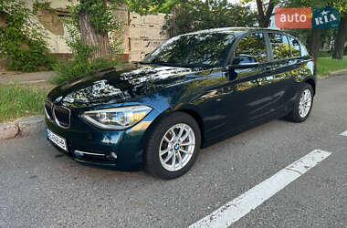 Хэтчбек BMW 1 Series 2015 в 