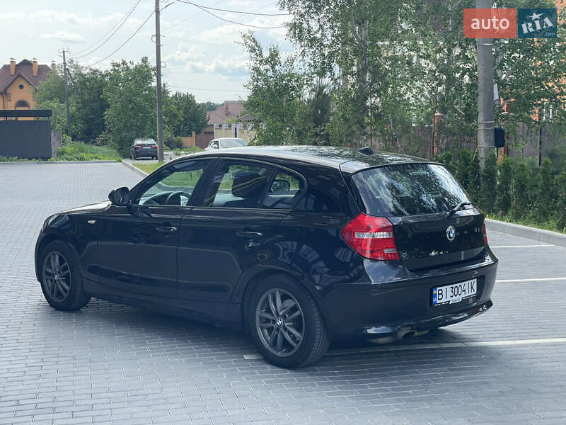 Хетчбек BMW 1 Series 2009 в Полтаві