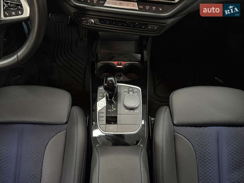 Хетчбек BMW 1 Series 2023 в Одесі