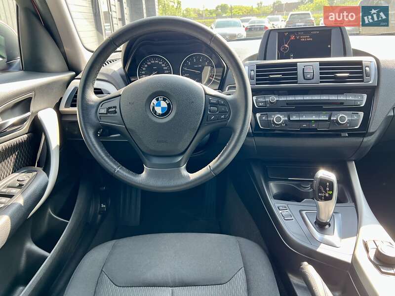 Хэтчбек BMW 1 Series 2017 в Киеве