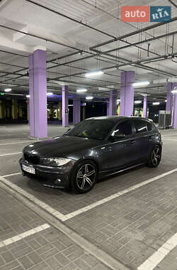 Хэтчбек BMW 1 Series 2004 в 