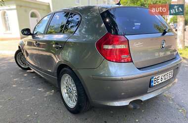 Хэтчбек BMW 1 Series 2010 в 