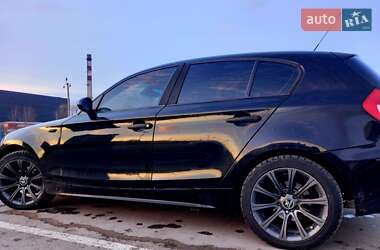 Хэтчбек BMW 1 Series 2004 в Черновцах