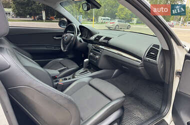 Купе BMW 1 Series 2008 в 