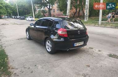 Хетчбек BMW 1 Series 2006 в 