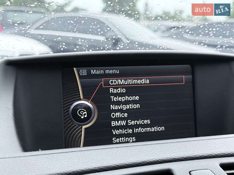 Хэтчбек BMW 1 Series 2011 в Харькове