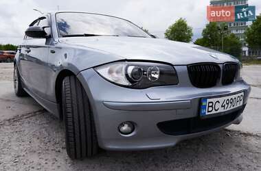 Хетчбек BMW 1 Series 2006 в 