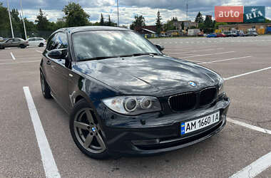 Хэтчбек BMW 1 Series 2007 в Житомире