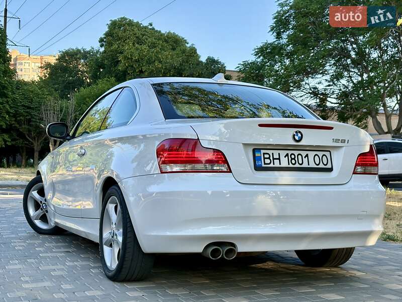 Купе BMW 1 Series 2011 в Одесі