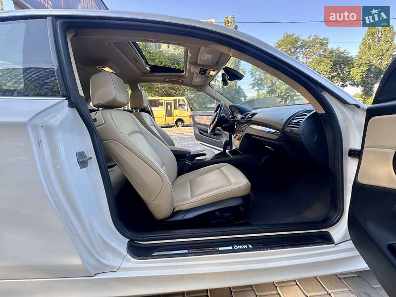 Купе BMW 1 Series 2011 в Одесі