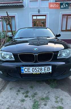 Хетчбек BMW 1 Series 2004 в Чернівцях