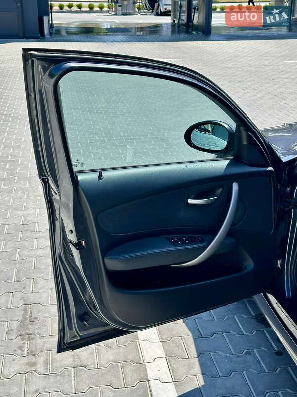 Хетчбек BMW 1 Series 2007 в Вінниці фото 16 Хетчбек BMW 1 Series 2007 в Вінниці