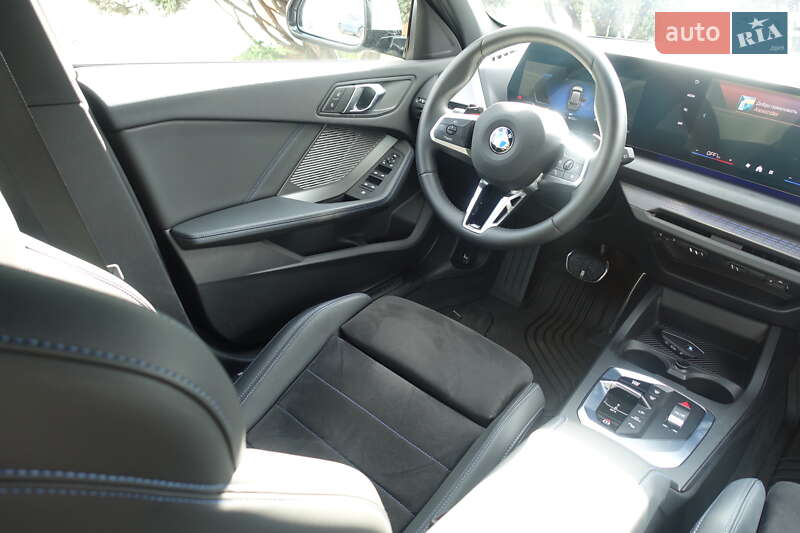 Хэтчбек BMW 1 Series 2024 в Днепре