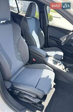 Хэтчбек BMW 1 Series 2024 в 