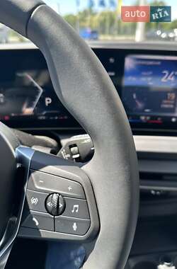 Хэтчбек BMW 1 Series 2024 в 