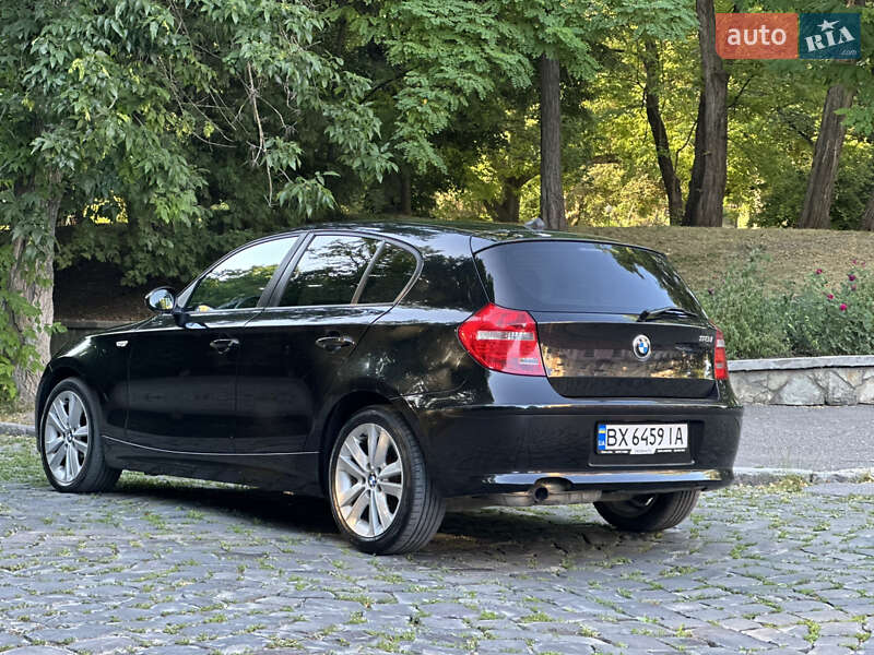 Хэтчбек BMW 1 Series 2007 в Каменец-Подольском