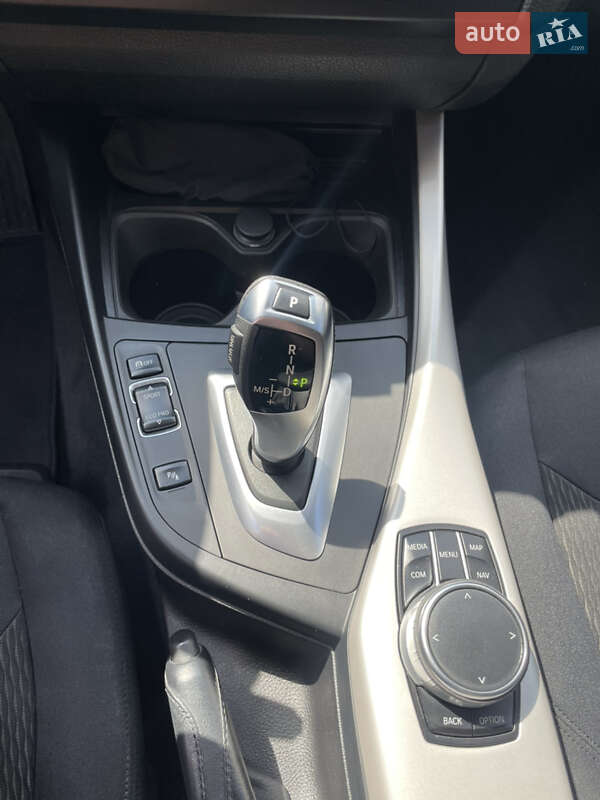 Хэтчбек BMW 1 Series 2013 в Киеве