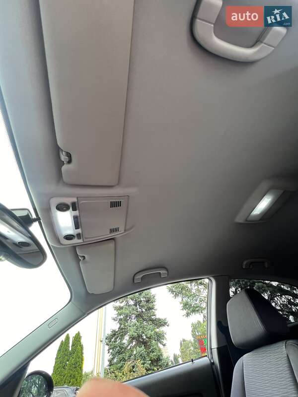 Хэтчбек BMW 1 Series 2008 в Киеве фото 17 Хэтчбек BMW 1 Series 2008 в Киеве