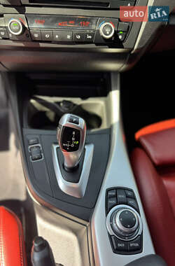Хэтчбек BMW 1 Series 2012 в 