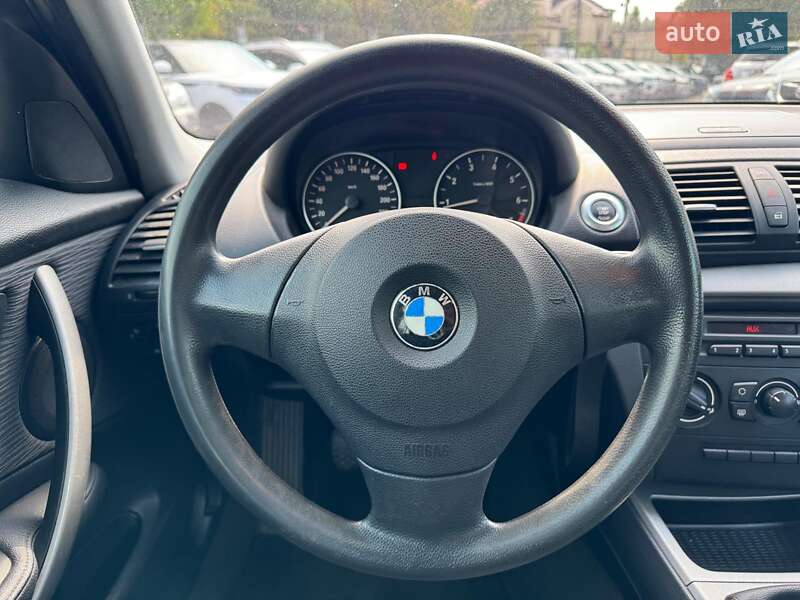 Хэтчбек BMW 1 Series 2007 в Виннице фото 27 Хэтчбек BMW 1 Series 2007 в Виннице