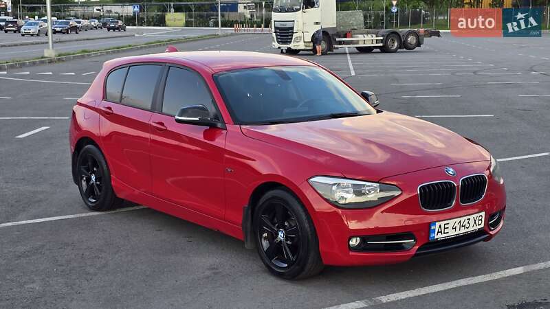 Хетчбек BMW 1 Series 2011 в Дніпрі