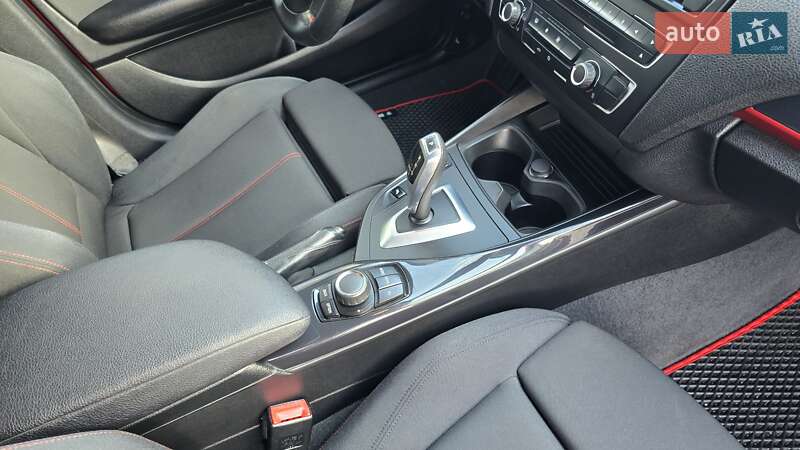 Хетчбек BMW 1 Series 2011 в Дніпрі