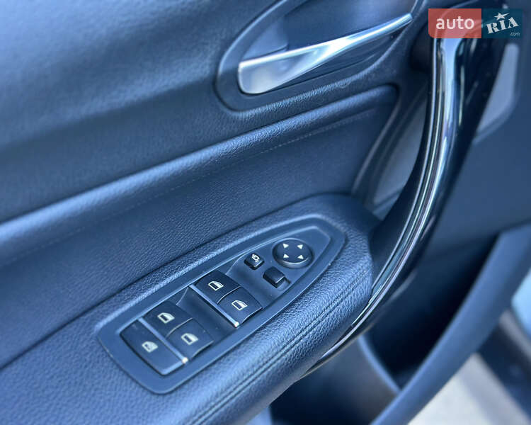 Хетчбек BMW 1 Series 2018 в Києві фото 31 Хетчбек BMW 1 Series 2018 в Києві