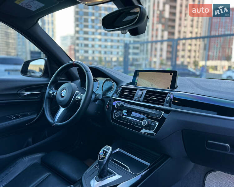 Хетчбек BMW 1 Series 2018 в Києві фото 33 Хетчбек BMW 1 Series 2018 в Києві